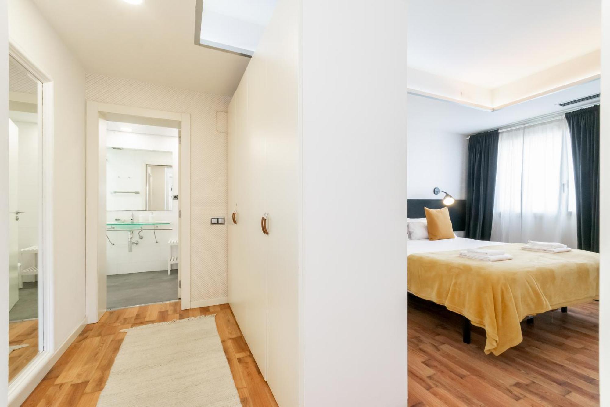 Unique Rentals - Placa Catalunya Central Apartments Барселона Экстерьер фото