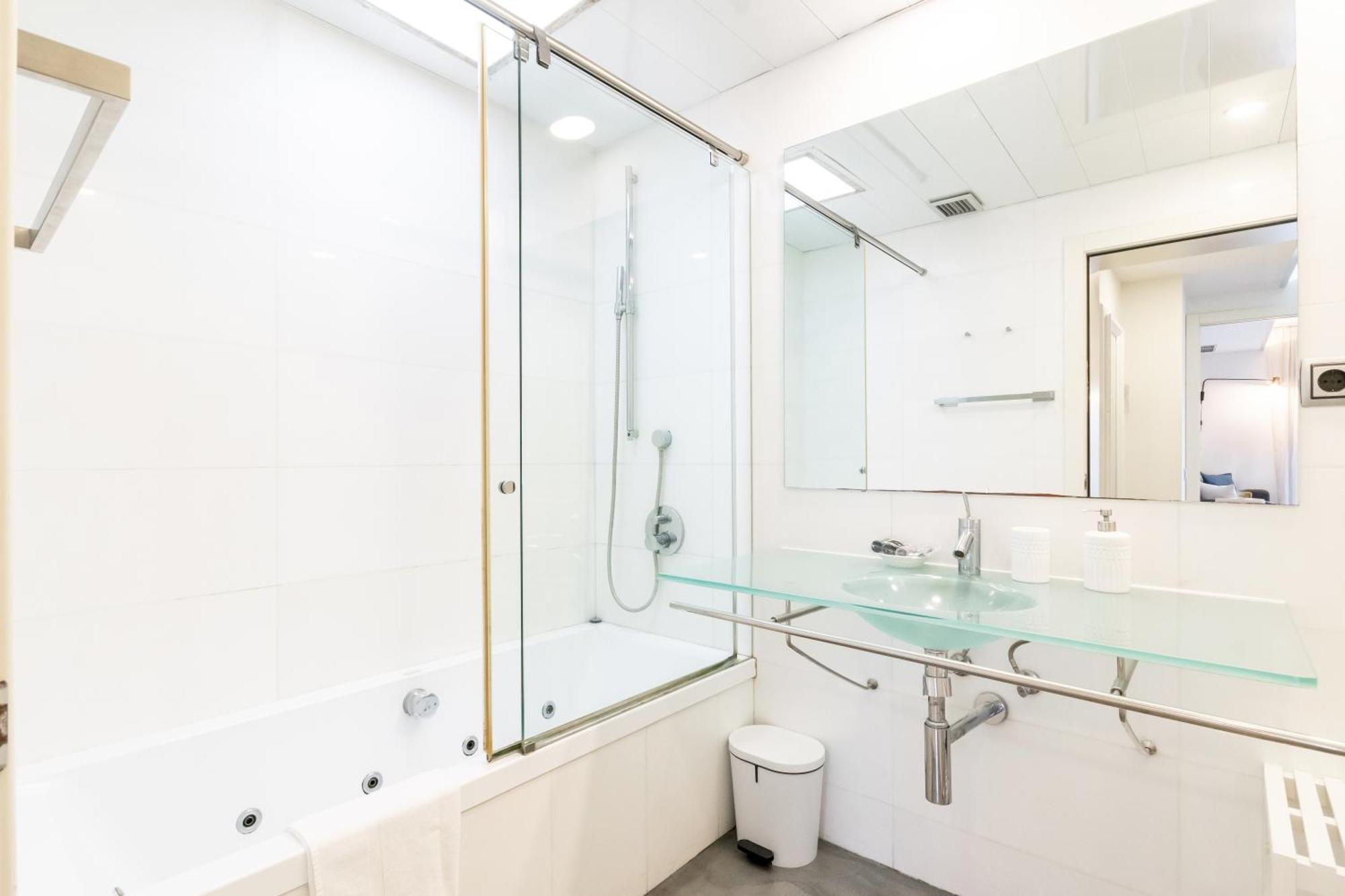 Unique Rentals - Placa Catalunya Central Apartments Барселона Экстерьер фото